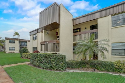 2400 WINDING CREEK Boulevard, Clearwater, FL, 33761 — photo 2
