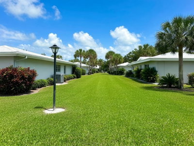 3280 SOUTHFIELD Lane, Sarasota, FL, 34239 — photo 2
