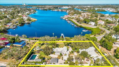 518 RIVERSIDE Drive, Tarpon Springs, FL, 34689 — photo 2