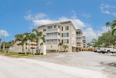 147 BLUFF VIEW Drive, Belleair Bluffs, FL, 33770 — photo 2