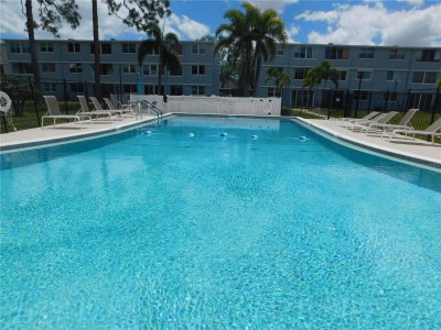 4715 BAY Street, St Petersburg, FL, 33703 — photo 2