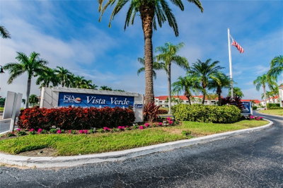 6073 BAHIA DEL MAR Boulevard, St Petersburg, FL, 33715 — photo 2