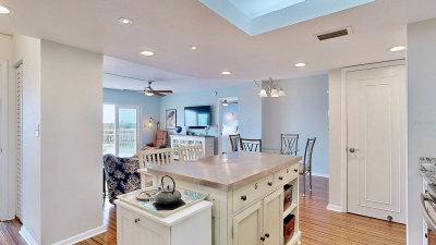 4900 BRITTANY Drive, St Petersburg, FL, 33715 — photo 2