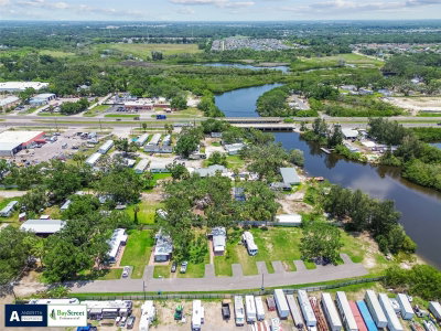 11224 RESTWOOD Drive, Gibsonton, FL, 33534 — photo 2