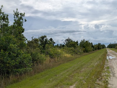 513 CALENDULA Drive, Indian Lake Estates, FL, 33855 — photo 2