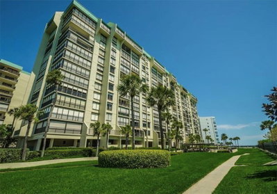 7100 SUNSET Way, St Pete Beach, FL, 33706 — photo 2