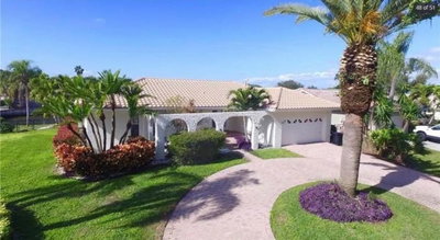 2001 HAWAII Avenue, St Petersburg, FL, 33703 — photo 2