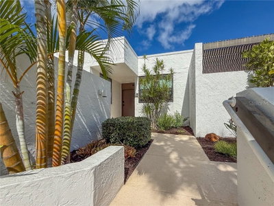 609 BAYPORT Way, Longboat Key, FL, 34228 — photo 2