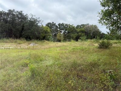 145 COUNTRY CLUB Drive, Tampa, FL, 33612 — photo 2
