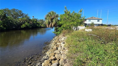9919 BAY Drive, Gibsonton, FL, 33534 — photo 2