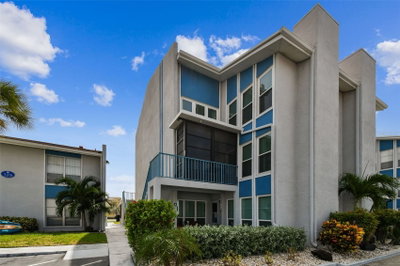 315 MEDALLION Boulevard, Madeira Beach, FL, 33708 — photo 2