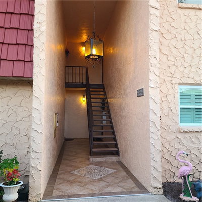 220 BUTTONWOOD Circle, Seminole, FL, 33777 — photo 2