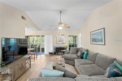 10823 INDIAN HILLS Court, Seminole, FL, 33777 — photo 2