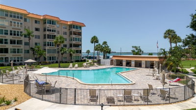 632 EDGEWATER Drive, Dunedin, FL, 34698 — photo 2