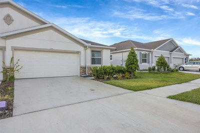 2555 BENDING BONSAI Drive, Wesley Chapel, FL, 33543 — photo 2