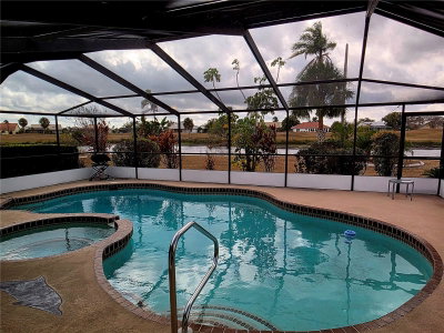 1924 NEW BEDFORD Drive, Sun City Center, FL, 33573 — photo 2
