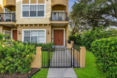 111 ALBANY Avenue, Tampa, FL, 33606 — photo 2