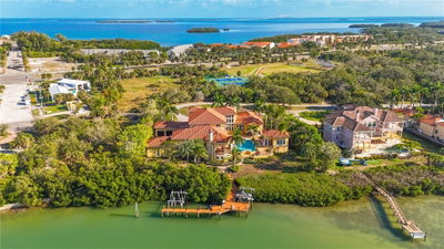1363 OCEANVIEW Drive, Tierra Verde, FL, 33715 — photo 2
