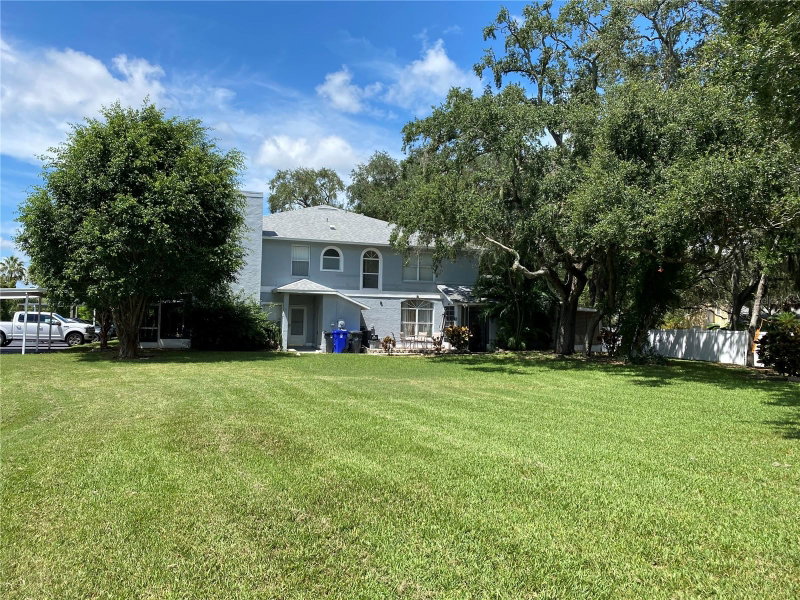 62 Emerald Bay Drive, Oldsmar 34677