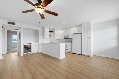 1001 77TH Avenue, St Petersburg, FL, 33702 — photo 2