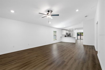 590 BLACKTHORN Drive, Lakeland, FL, 33809 — photo 2
