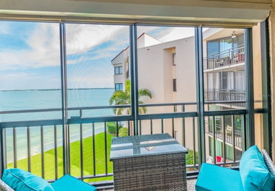 5541 PUERTA DEL SOL Boulevard, St Petersburg, FL, 33715 — photo 2