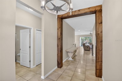 2819 HOLLY BLUFF Court, Plant City, FL, 33566 — photo 2