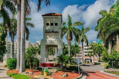 6085 BAHIA DEL MAR Circle, St Petersburg, FL, 33715 — photo 2