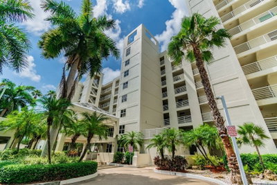 6105 BAHIA DEL MAR Circle, St Petersburg, FL, 33715 — photo 2