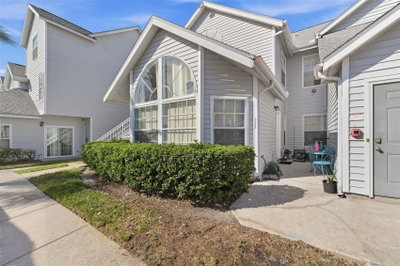 12245 ARMENIA GABLES Circle, Tampa, FL, 33612 — photo 2
