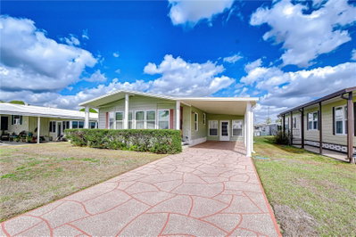 35145 WAGNER Way, Zephyrhills, FL, 33541 — photo 2