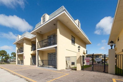 16333 GULF Boulevard, Redington Beach, FL, 33708 — photo 2