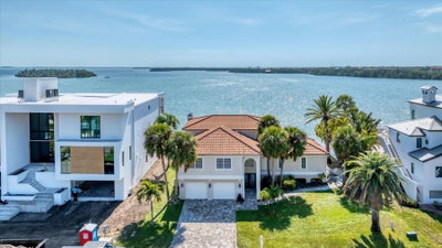 120 SANDS POINT Drive, Tierra Verde, FL, 33715 — photo 2
