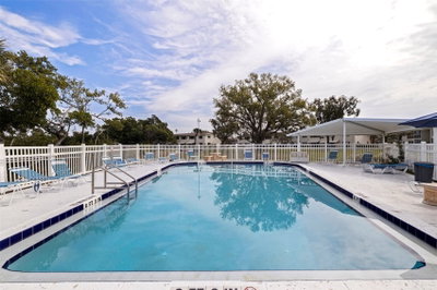 4480 OVERLOOK Drive, St Petersburg, FL, 33703 — photo 2