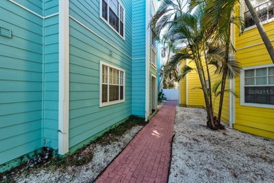 3002 CLEVELAND Street, Tampa, FL, 33609 — photo 2