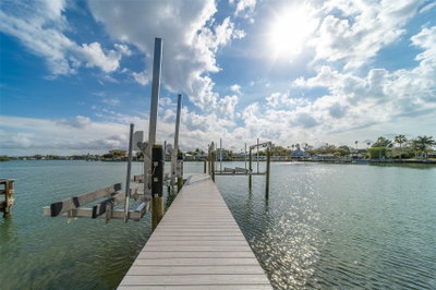 1217 BAY SHORE Boulevard, Indian Rocks Beach, FL, 33785 — photo 2