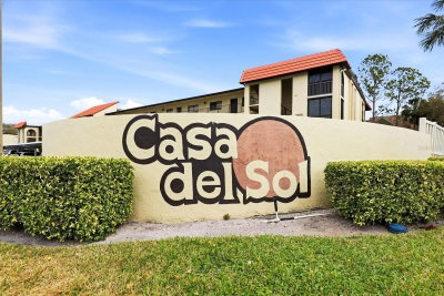 2420 WINDING CREEK Boulevard, Clearwater, FL, 33761 — photo 2