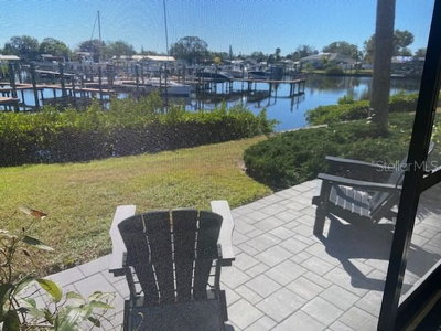 646 YARDARM Drive, Apollo Beach, FL, 33572 — photo 2