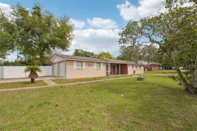 5942 13TH Street, Zephyrhills, FL, 33542 — photo 2