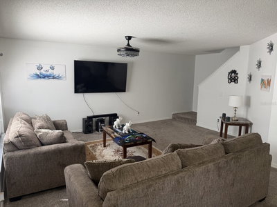 7135 WATERSIDE Drive, Tampa, FL, 33617 — photo 2