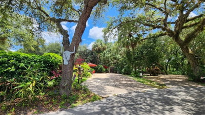 389 LONGHORN Drive, River Ranch, FL, 33867 — photo 2