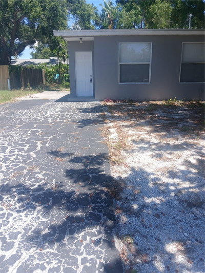 1060 65TH Street, St Petersburg, FL, 33707 — photo 2