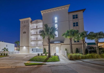 211 DOLPHIN Point, Clearwater, FL, 33767 — photo 2