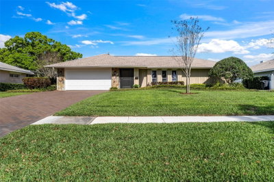 511 RIVIERA BAY Drive, St Petersburg, FL, 33702 — photo 2