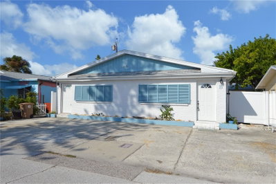 156 146TH Avenue, Madeira Beach, FL, 33708 — photo 2