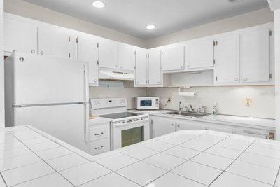 1801 BEDFORD Lane, Sun City Center, FL, 33573 — photo 2