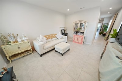 4175 HARBOUR PALM Drive, Holiday, FL, 34691 — photo 2