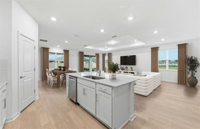 6607 ASBURY BARNES Lane, Wesley Chapel, FL, 33545 — photo 2