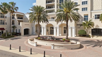 300 BEACH Drive, St Petersburg, FL, 33701 — photo 2