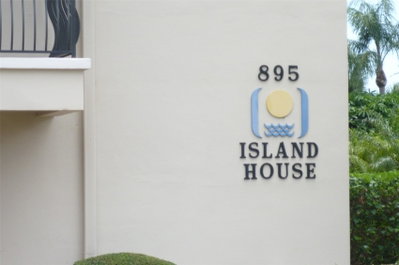895 GULFVIEW Boulevard, Clearwater Beach, FL, 33767 — photo 2